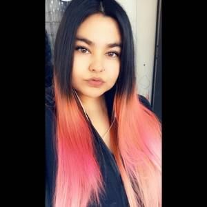 Meet your Posher, Vanessa